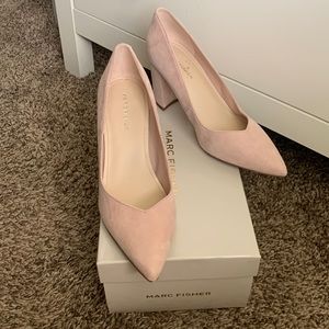 Marc Fisher Caitlin Pump - Size 7 - Blush Pink Suede